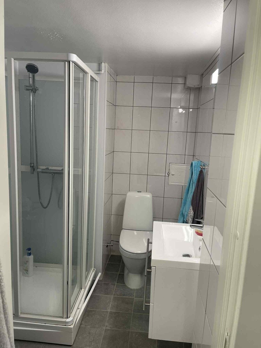 Bad underetasje Galleribilde