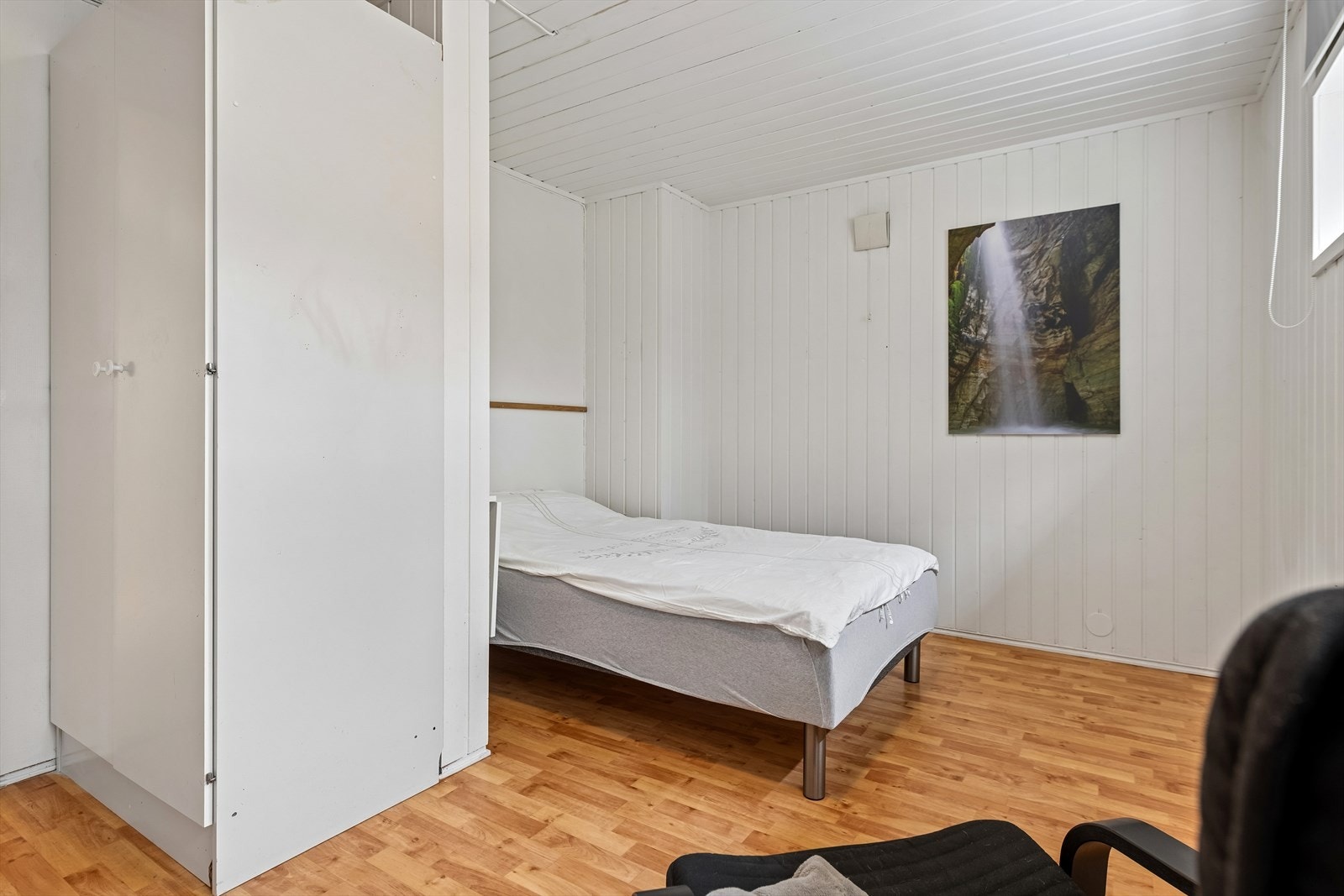 Opprinnelig to godkjente soverom er senere slått sammen til ett rom. Galleribilde