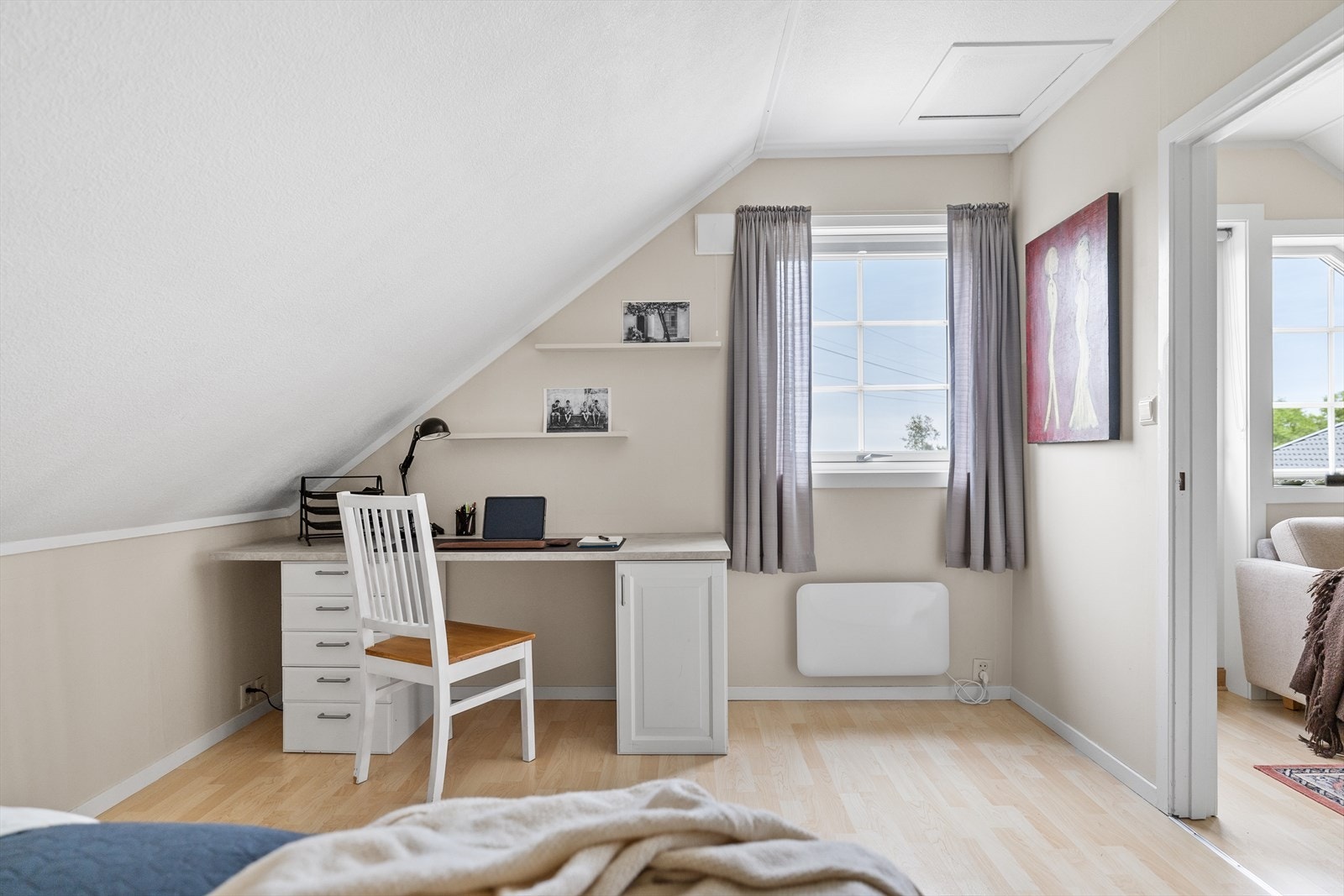 Her er det god plass til både barn, gjester og hjemmekontor. Galleribilde