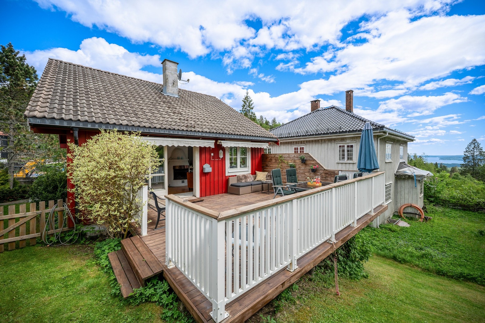 Boligen har en flott terrasse på 30kvm. Galleribilde