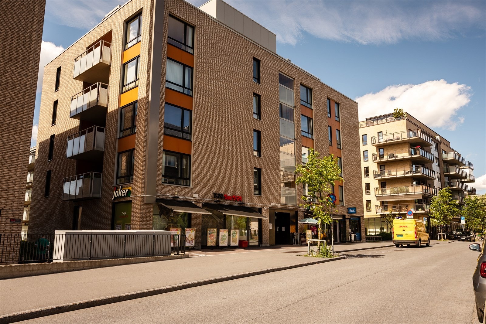 Fasade sett fra Peter Møllers vei. Galleribilde