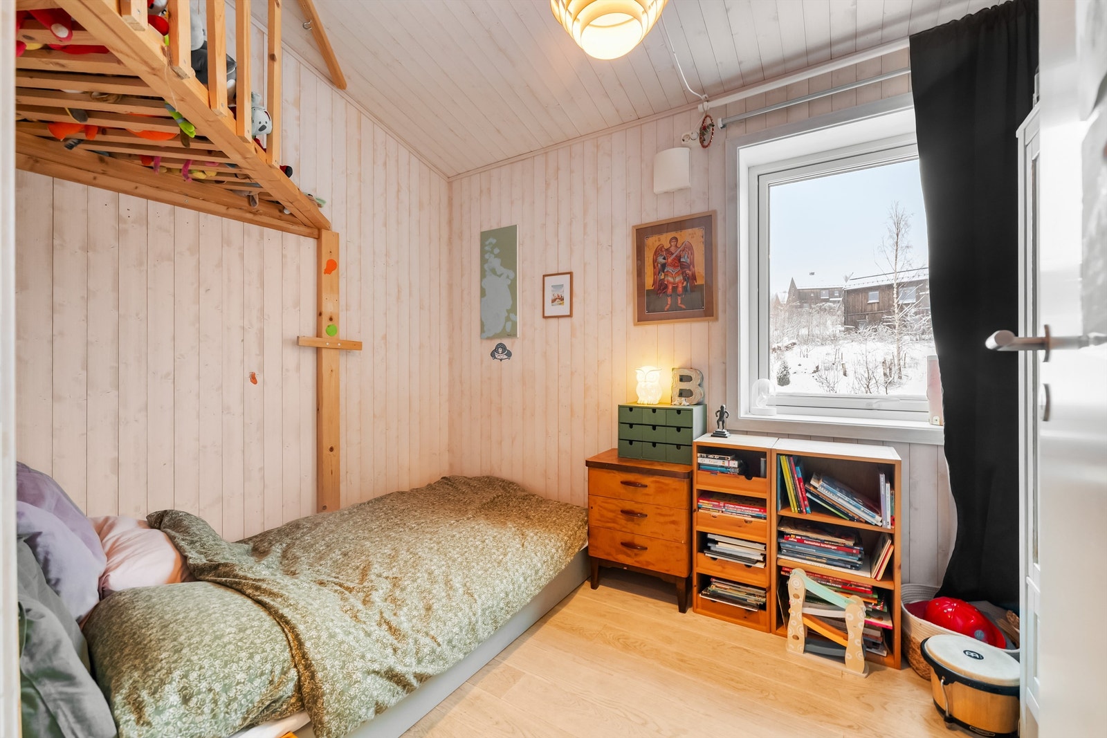 Det tredje soverommet egner seg godt som barnerom, gjesterom eller kontor. Galleribilde