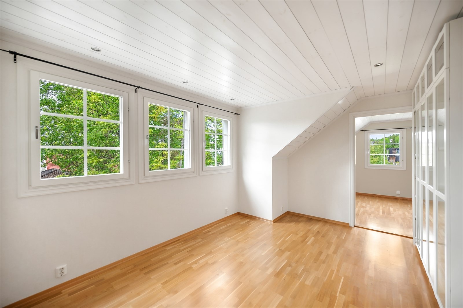 Downlights i himlingen. Galleribilde