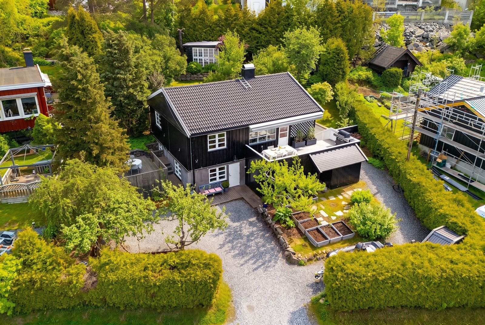 Velkommen til Strømbråtenveien 17 formidlet av Nordvik v/Frode Larsen! Foto: Marie Waagan. Galleribilde