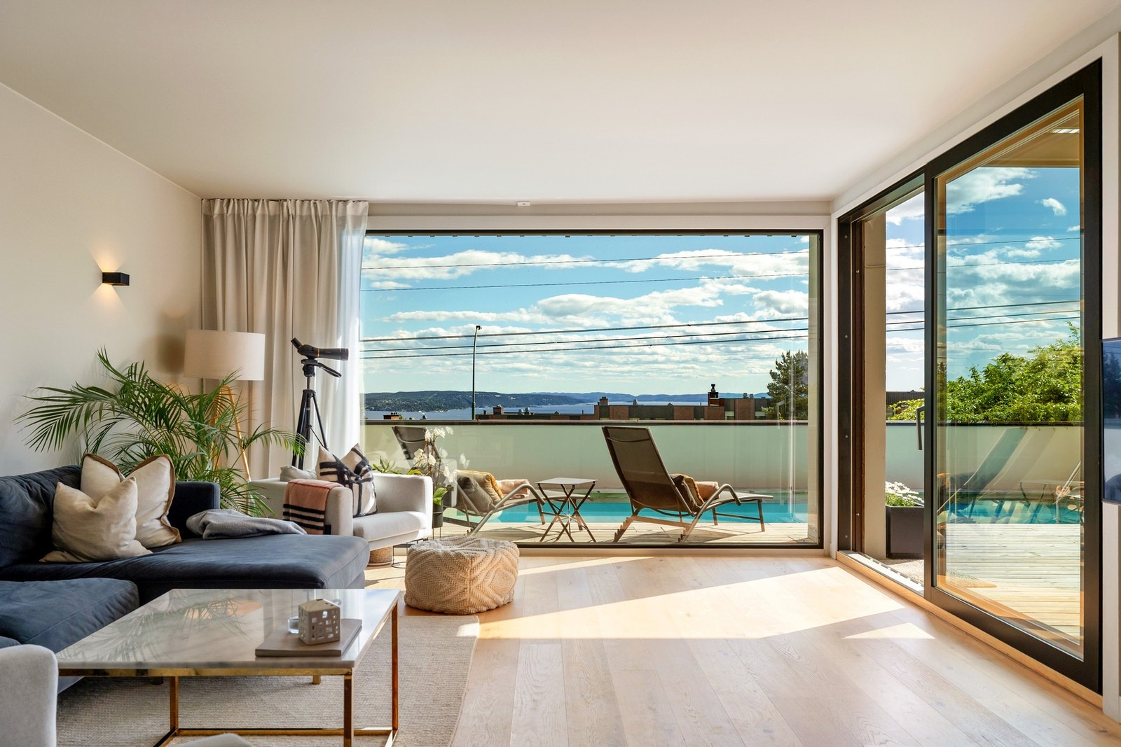 Leiligheten ble ombygd og pusset opp i 2019, med lekre materialvalg og innredninger. Galleribilde