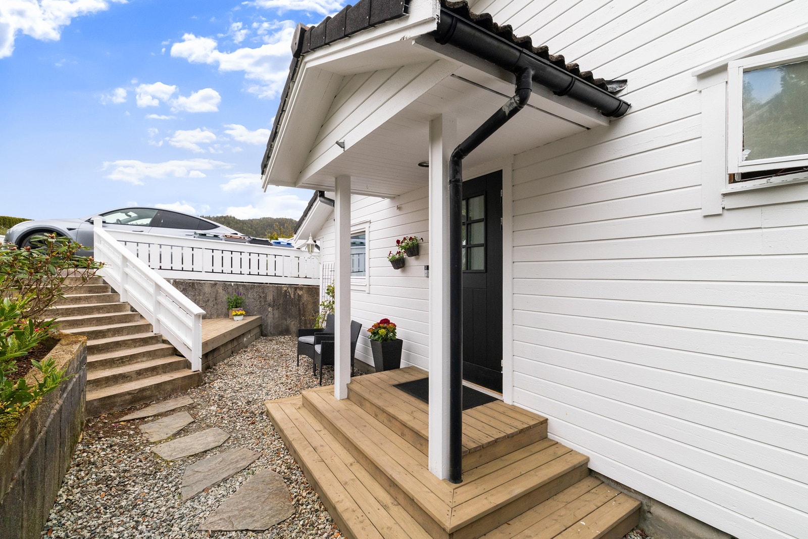 Overbygd inngangsparti Galleribilde
