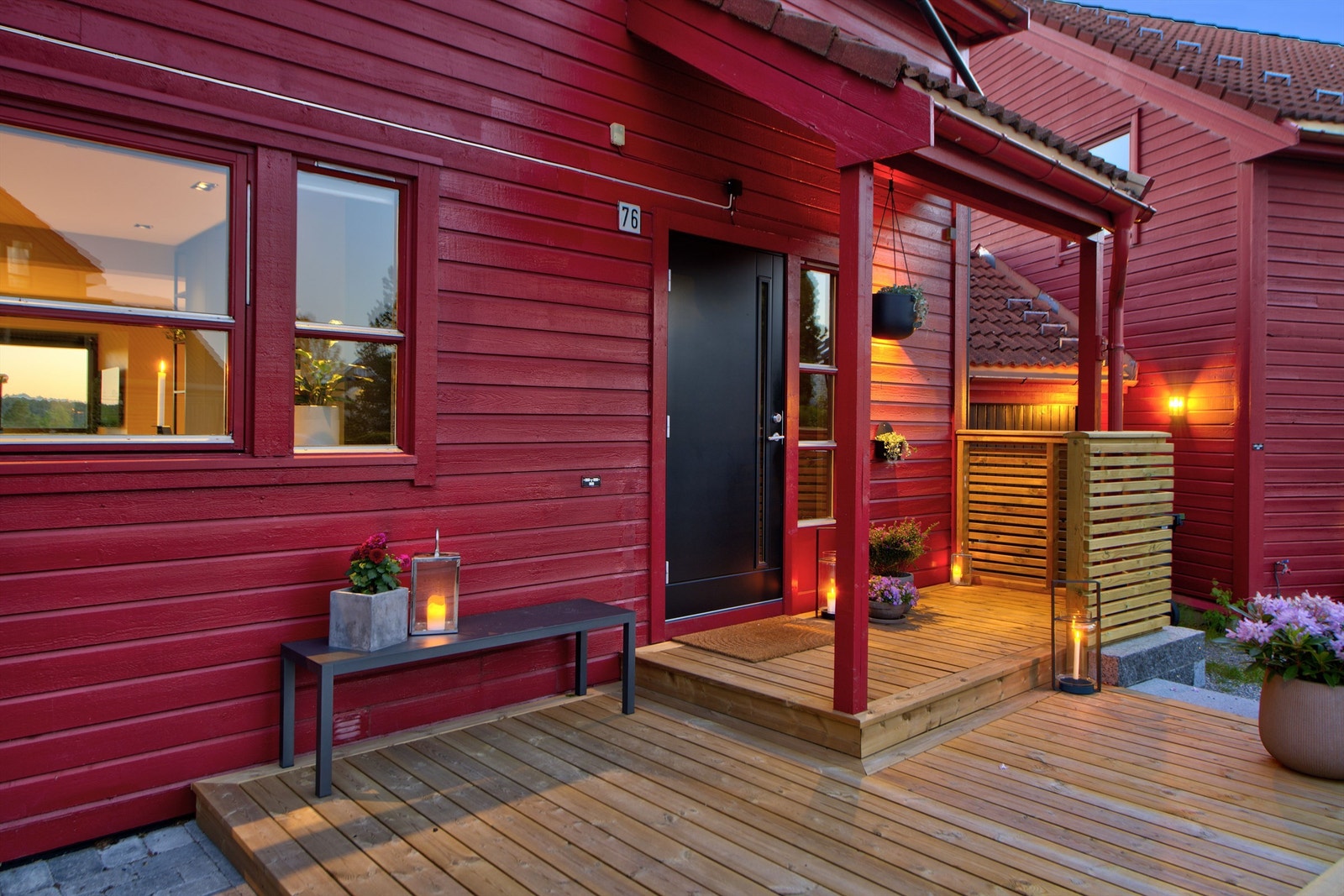Overbygget inngangsparti Galleribilde