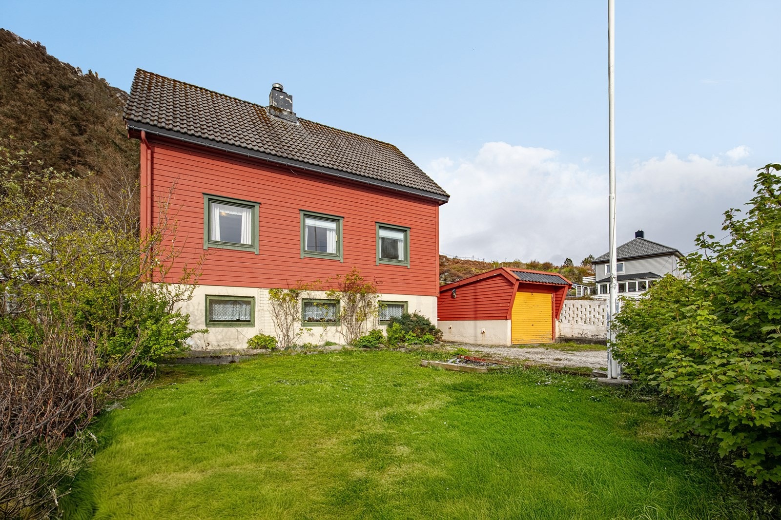 Velkommen til en hyggelig visning! (Foto: Blåtind Fotografikk) Galleribilde