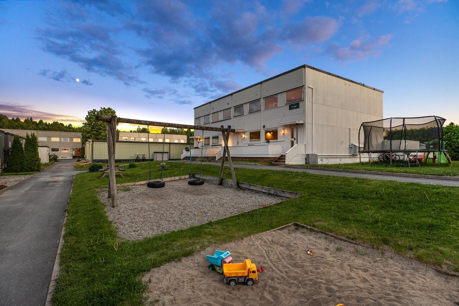 Finstadveien 16 E Galleribilde