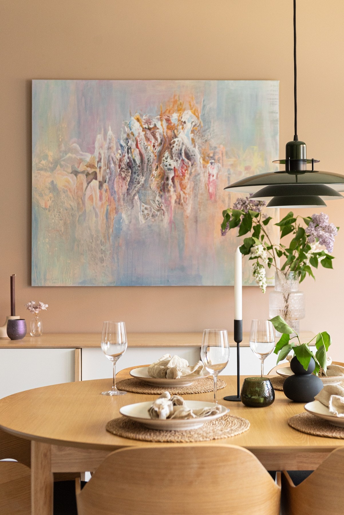 Varmtvann og TV/internett er inkludert i felleskostnadene. Galleribilde