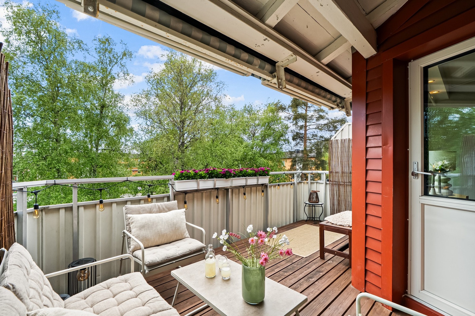 Det er tillatt med elektrisk- og gassgrill på balkongene i borettslaget. Galleribilde