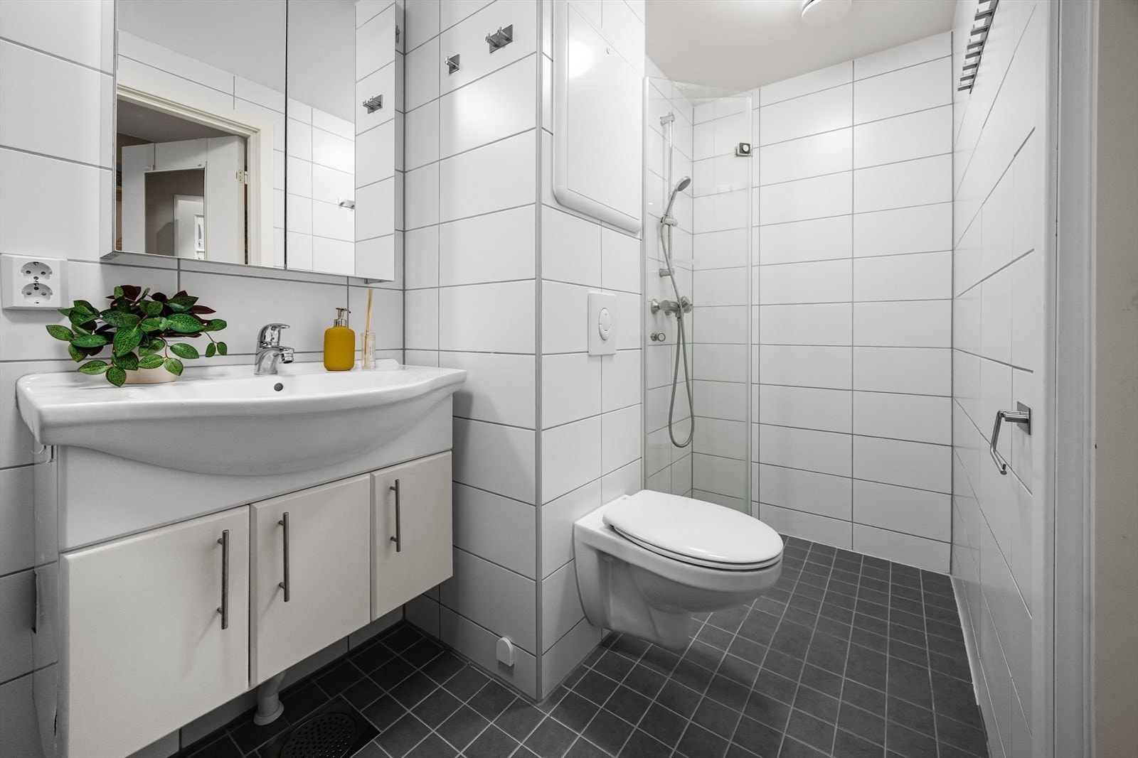 -Badet ble rehabilitert i 2021 i regi av brl.- Galleribilde