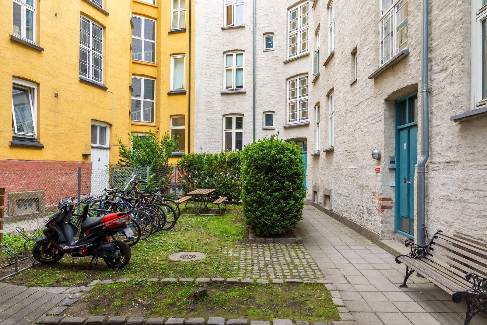 Indre gårsrom Galleribilde