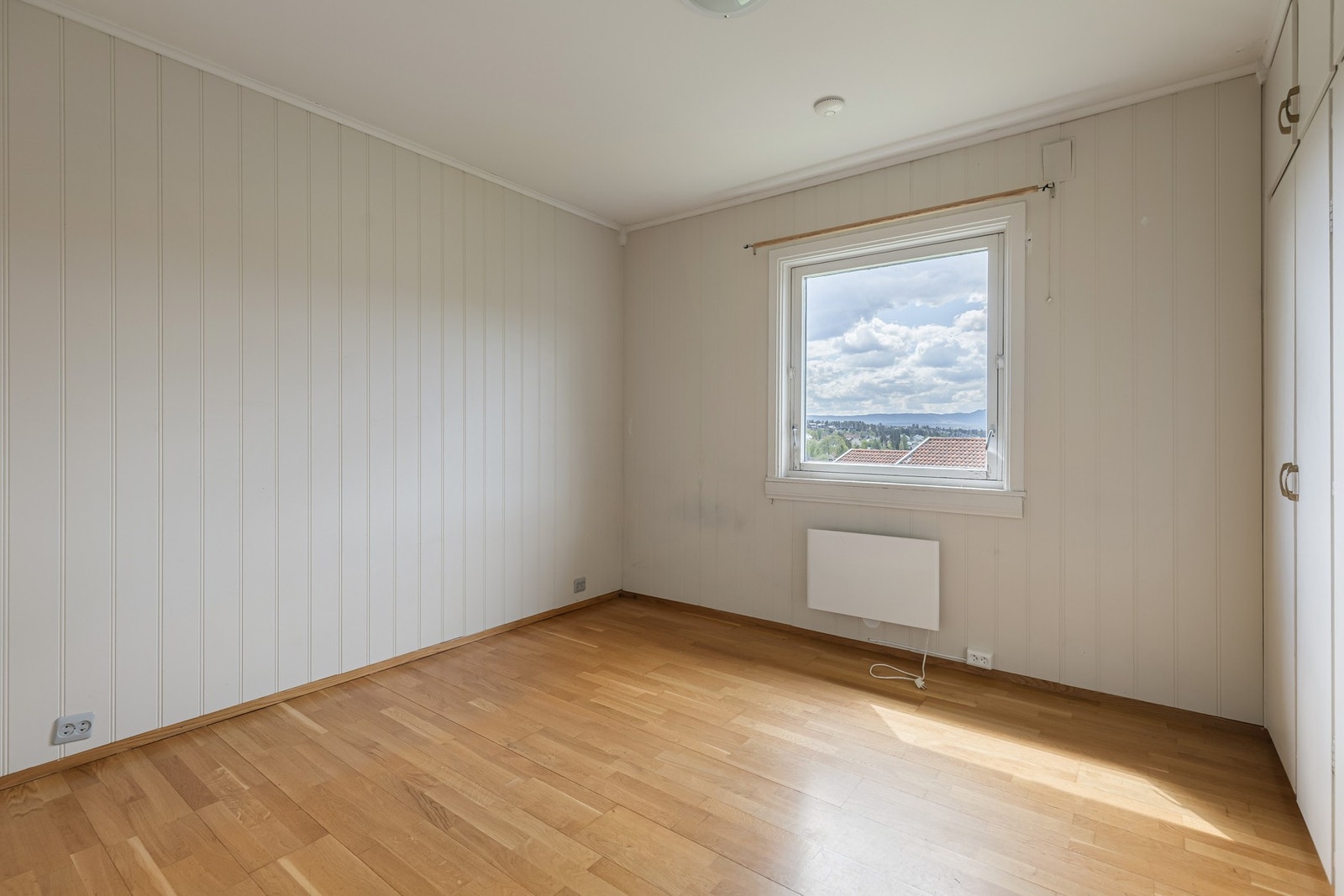Rommene egner seg godt som barnerom, gjesterom eller hjemmekontor etter behov. Galleribilde