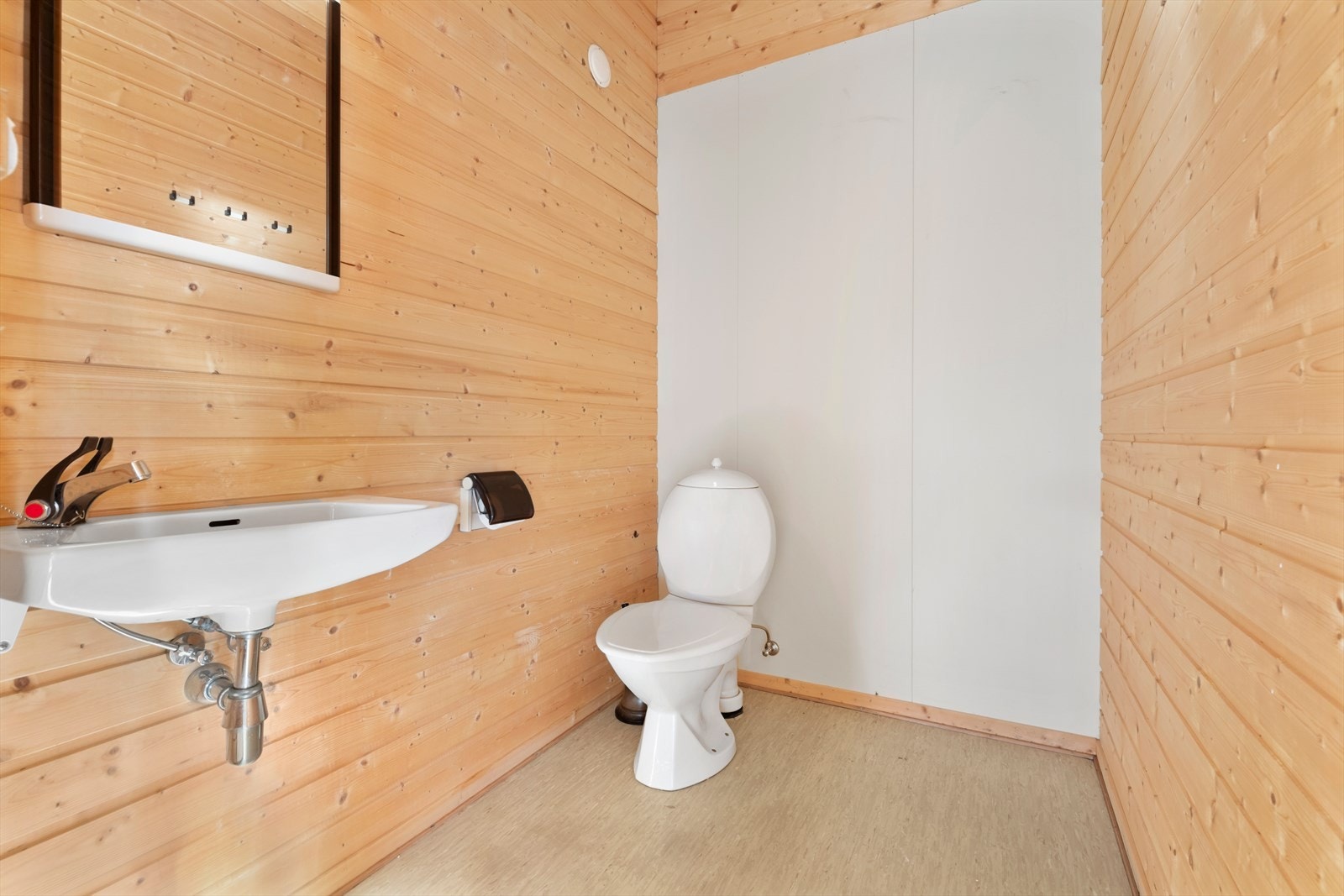 WC i 2. etasje i tidligere butikklokale Galleribilde