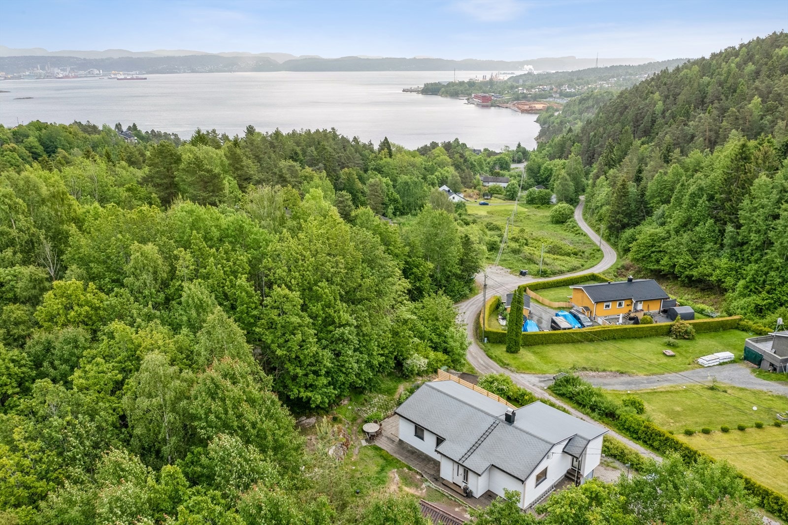 Flott beliggenhet i hyggelig boligfelt Galleribilde