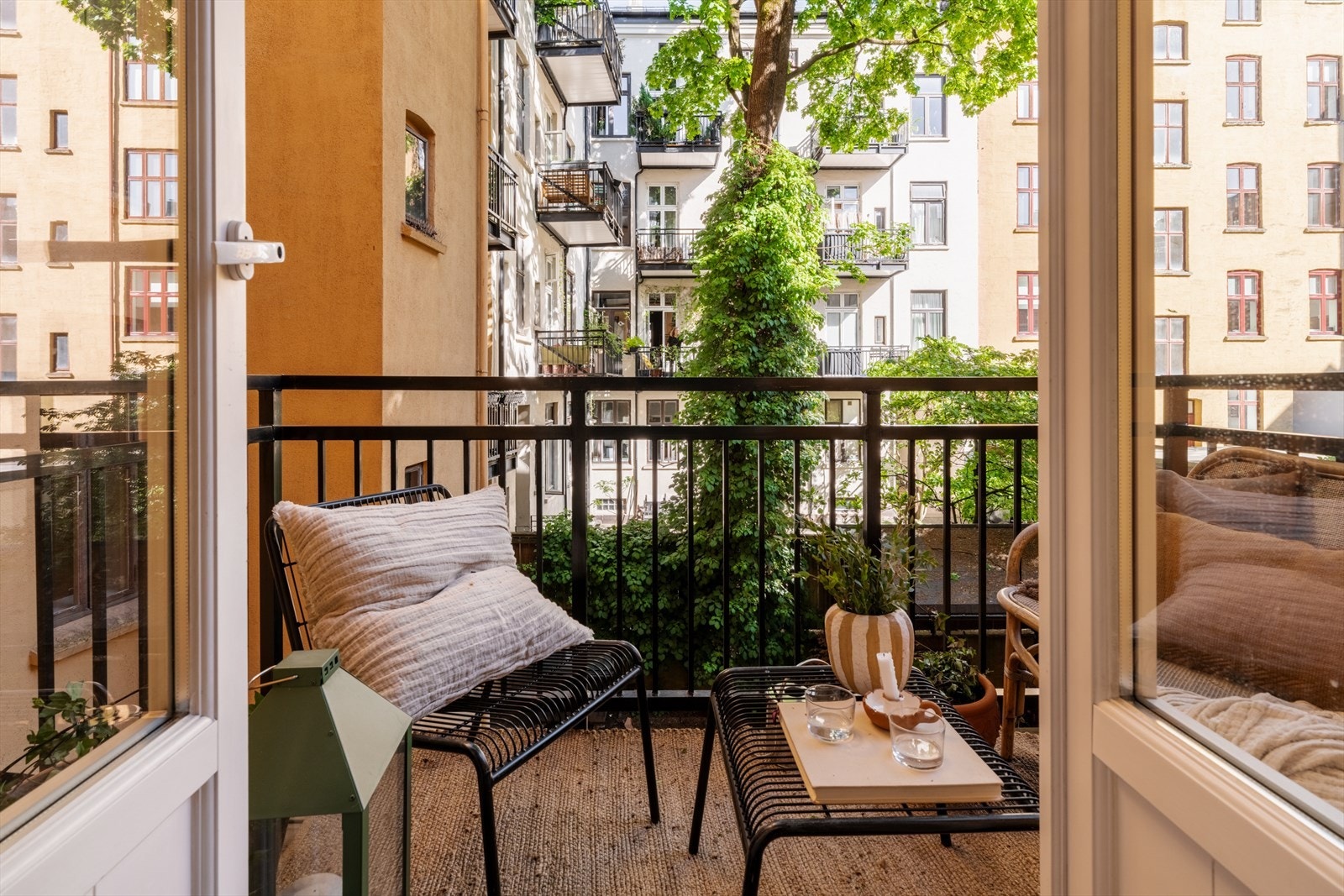 Nyt morgenkaffen på balkongen! Galleribilde