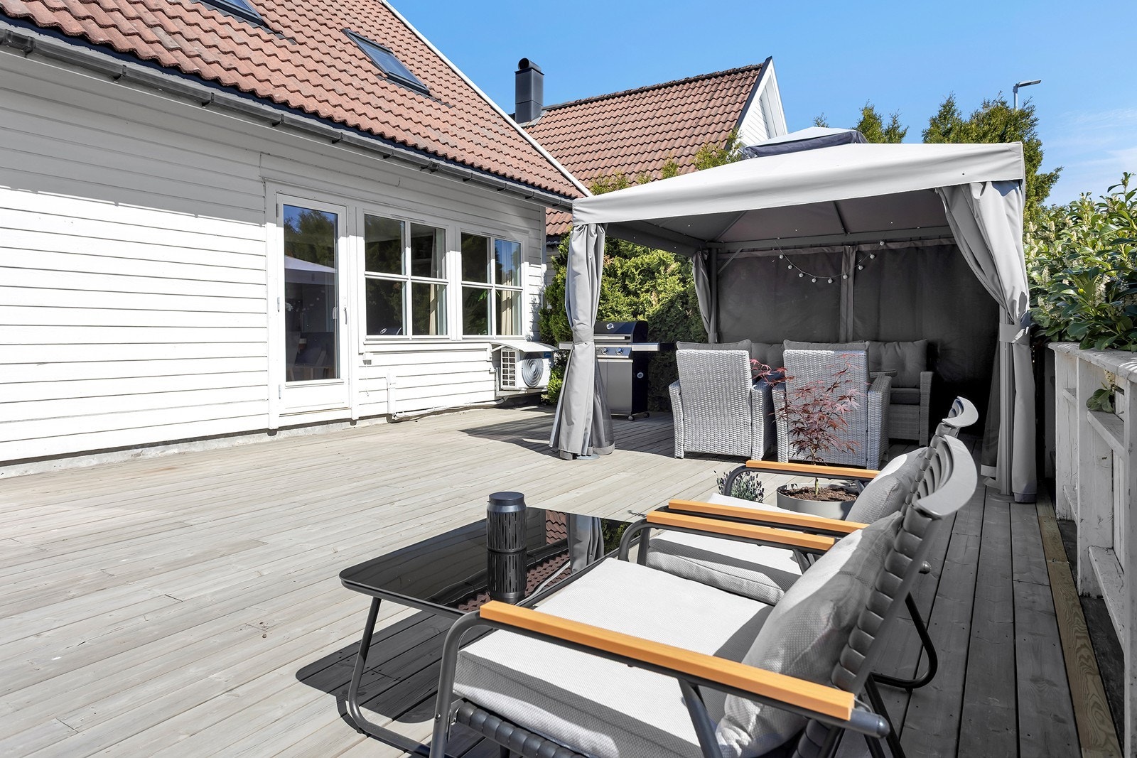 Her kan man nyte solrike dager i rolige omgivelser. Galleribilde