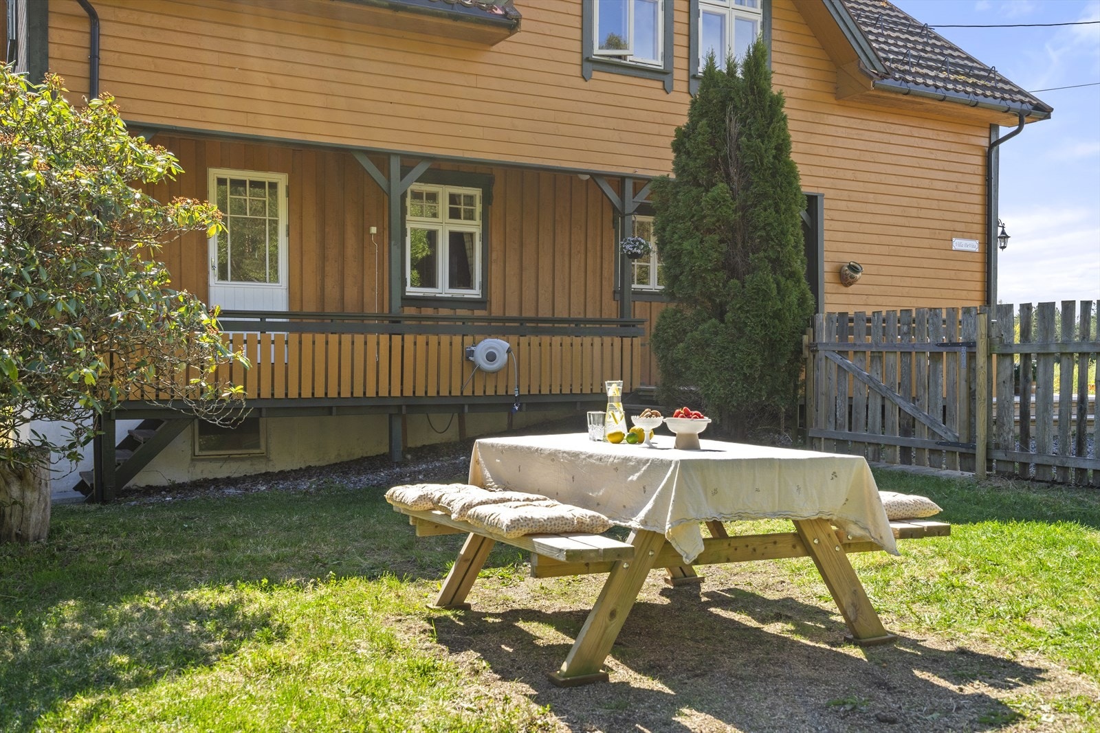 Ute Galleribilde