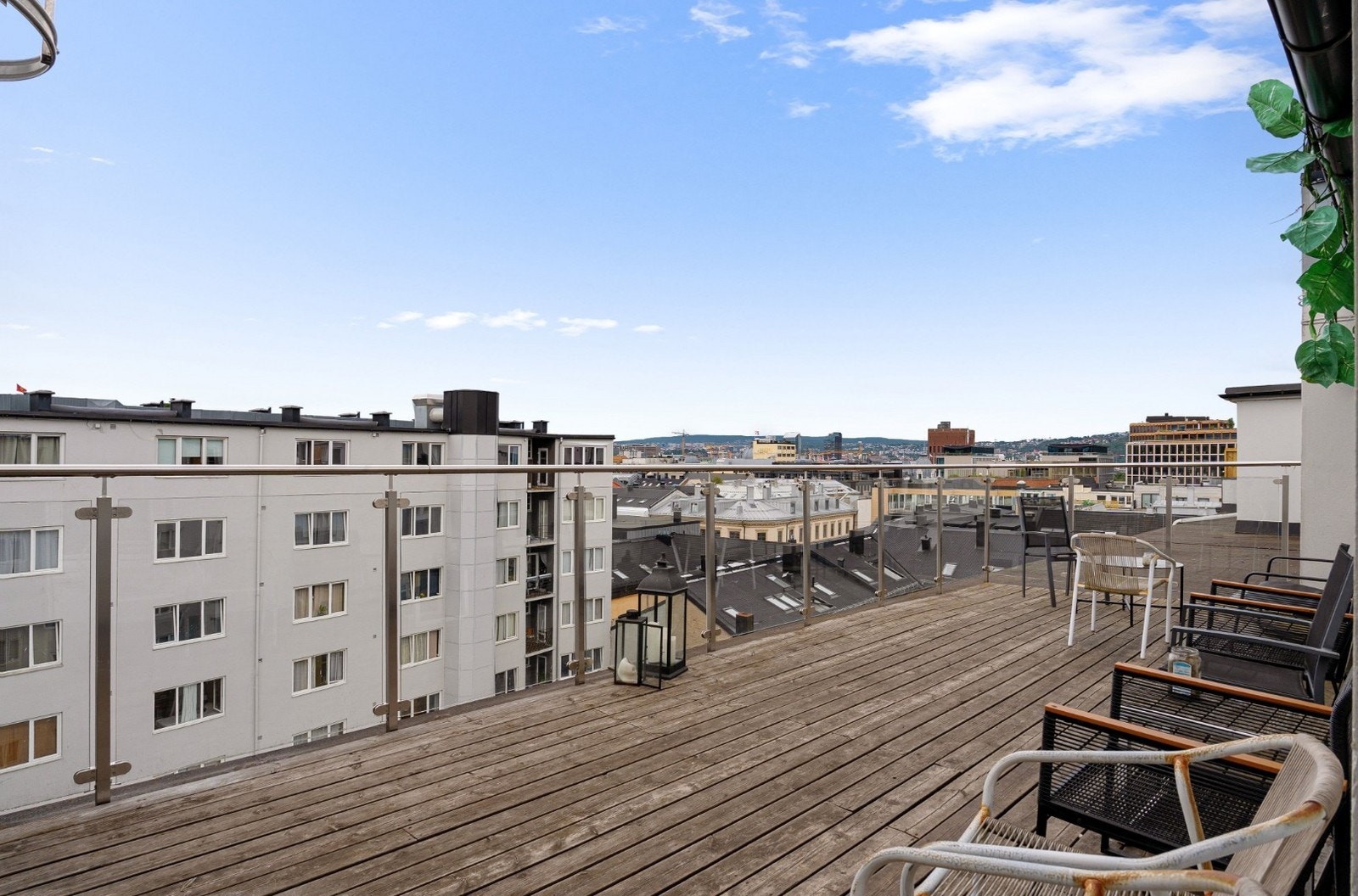 Takterrasse. Galleribilde