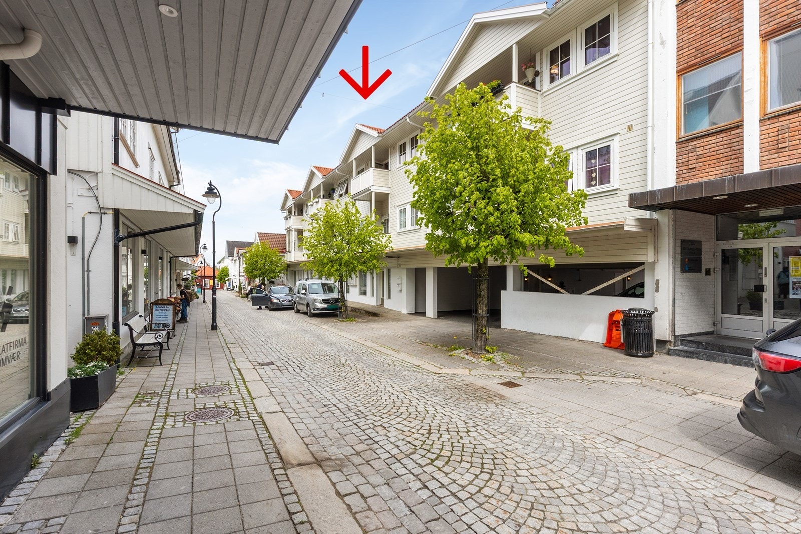 Her bor du midt i Langesund sentrum, med umiddelbar nærhet til byens tilbud. Galleribilde