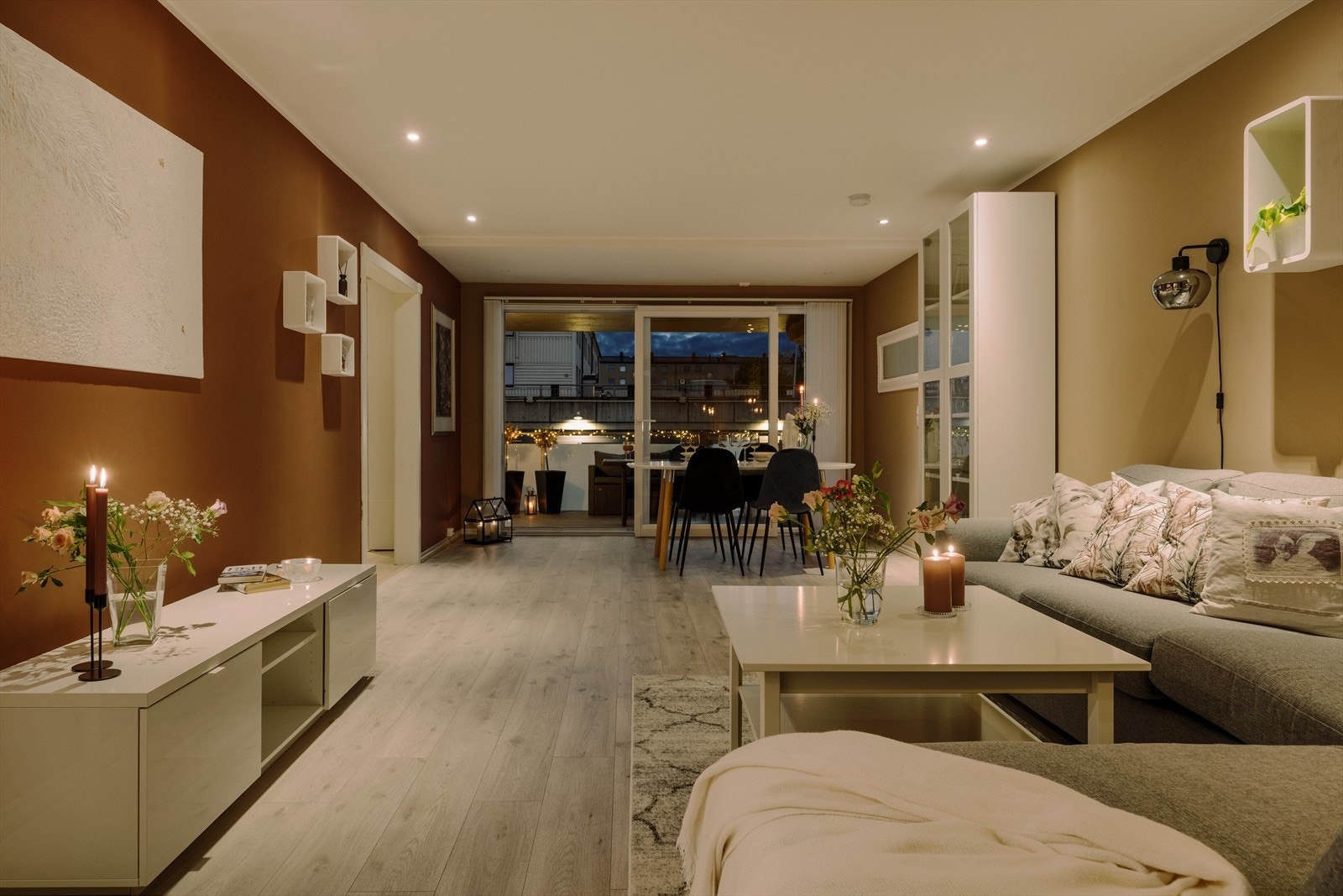 Leiligheten er utstyrt med balansert ventilasjon med varmegjenvinning, installert i 2020. Galleribilde