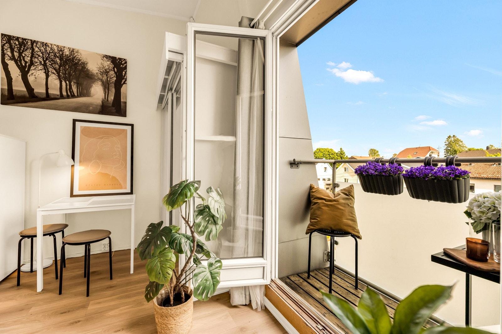 Toppleilighet i 3. etasje med sentral beliggenhet. Galleribilde