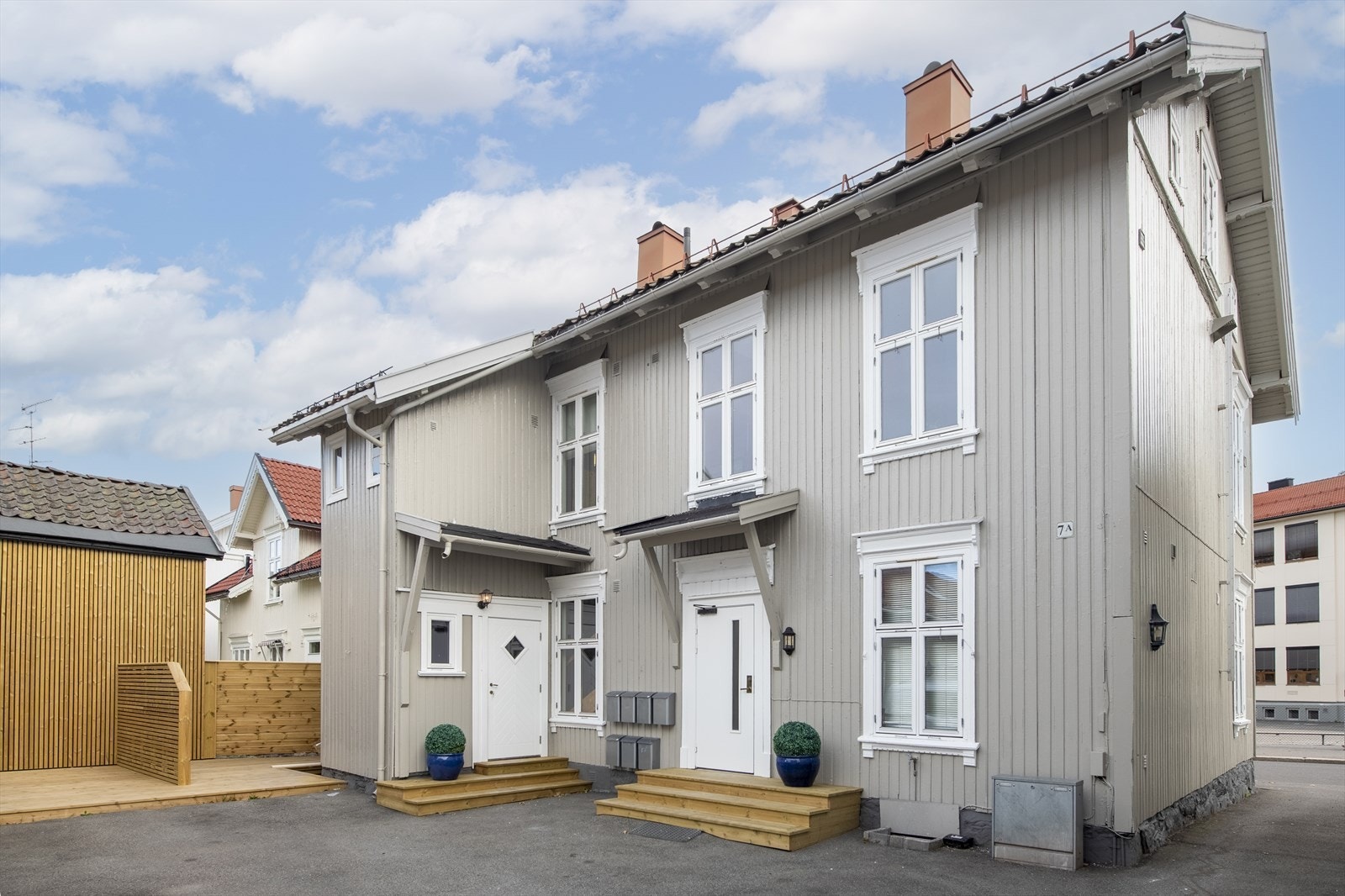En sjarmerende og koselig leilighet beliggende i hjertet av Horten m/gangavstand til "alt". Galleribilde