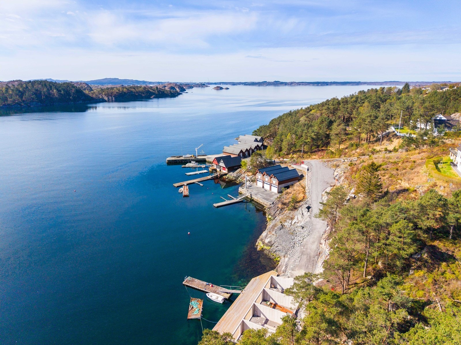 Med en nausttomt i Davanger har du et unikt utgangspunkt for å nyte den vestlandske skjærgården. Galleribilde