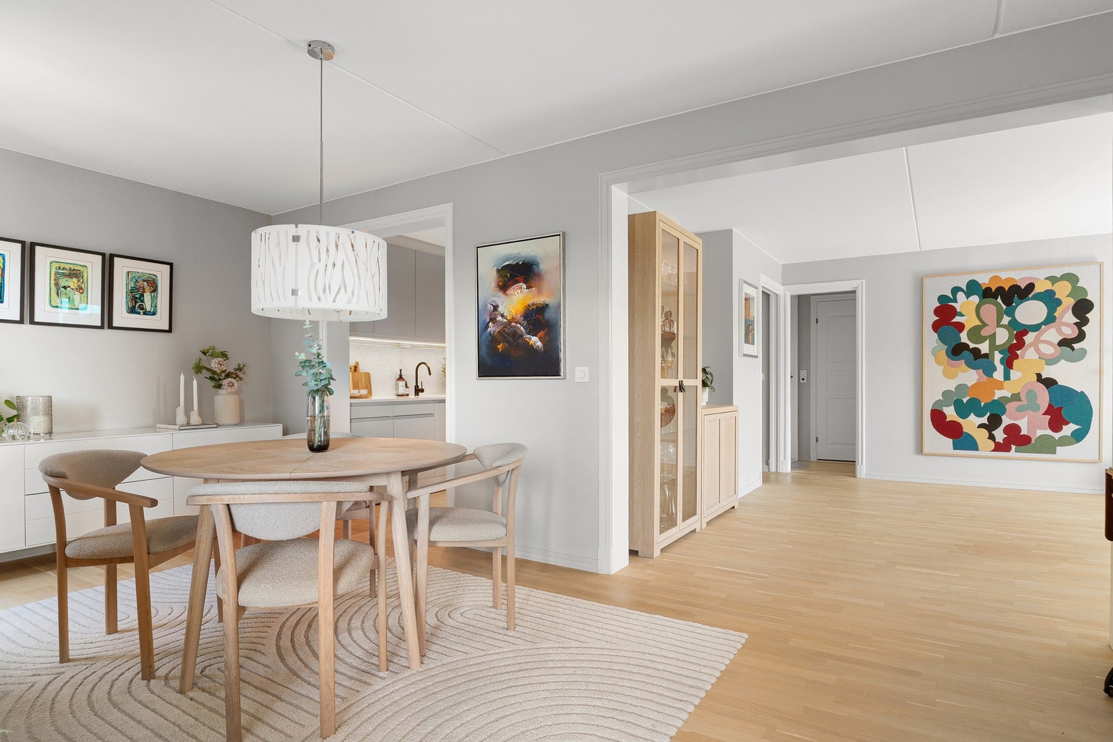 Åpen og sosial løsning. Galleribilde