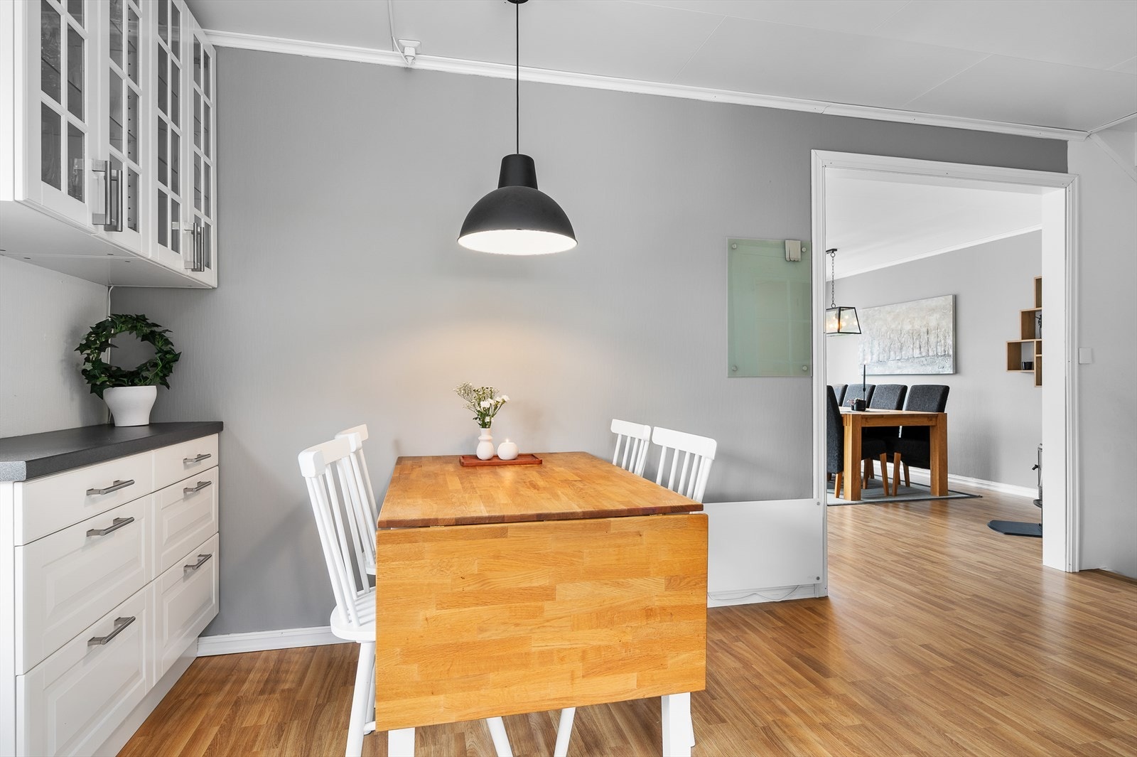 Her er det også plass til spisebord Galleribilde