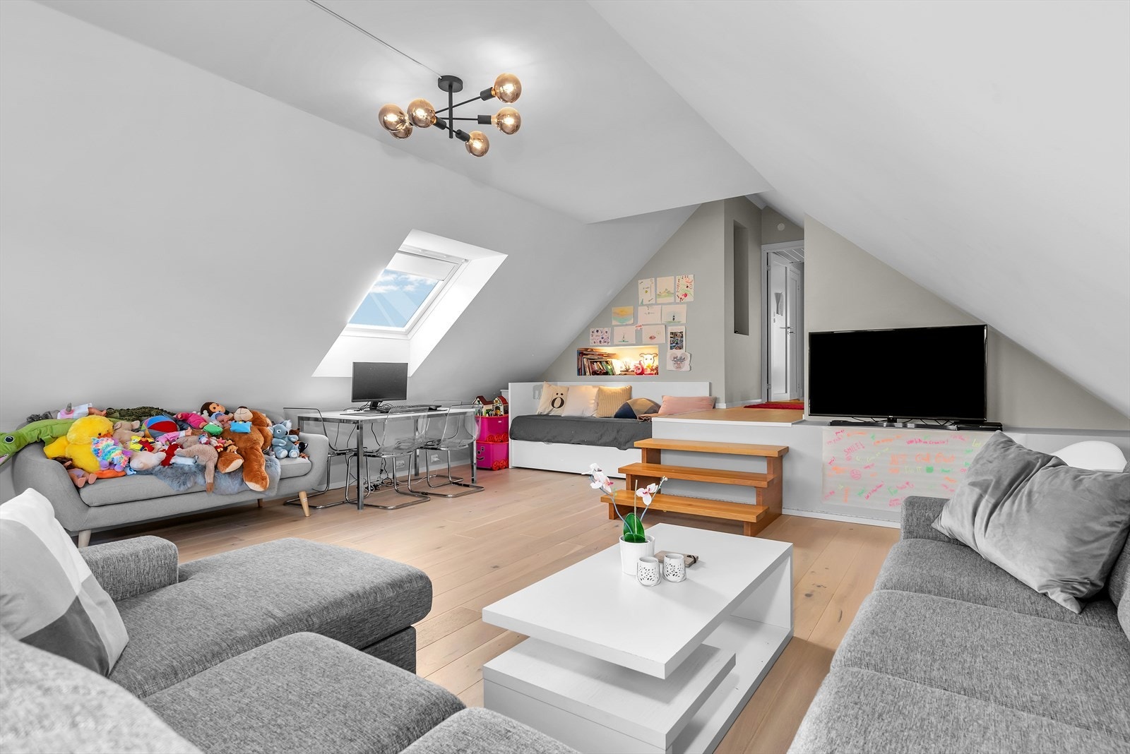 Loftstue Galleribilde