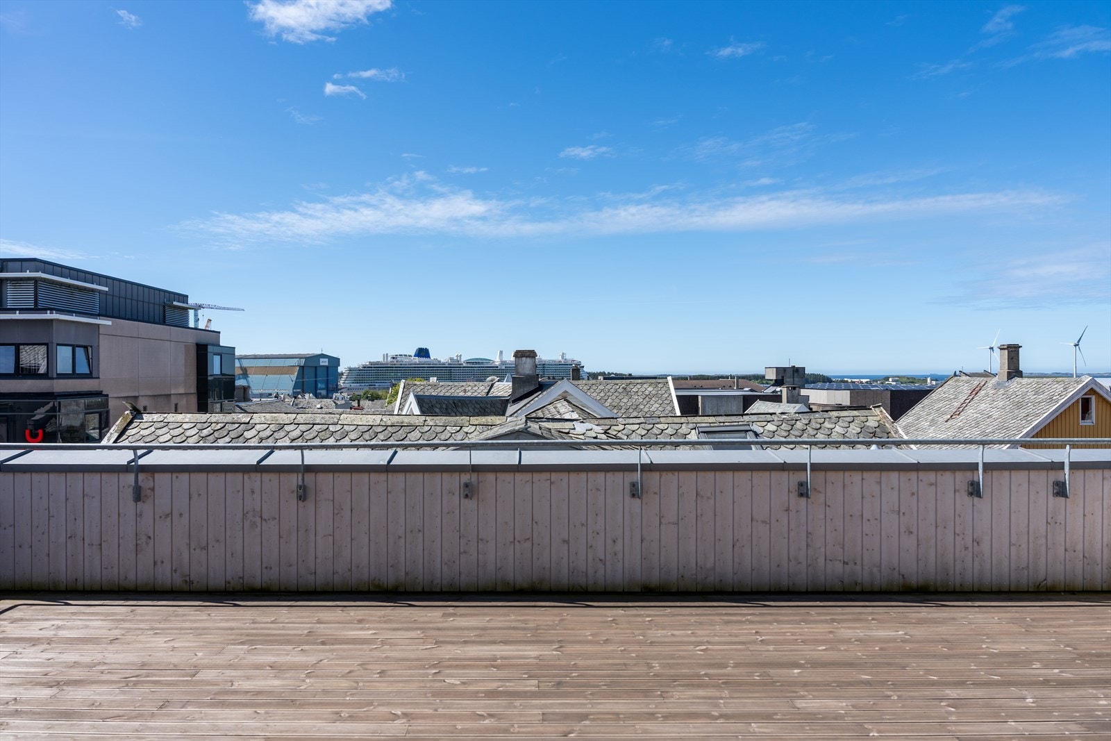 objpict_661425098739_0.jpg Galleribilde