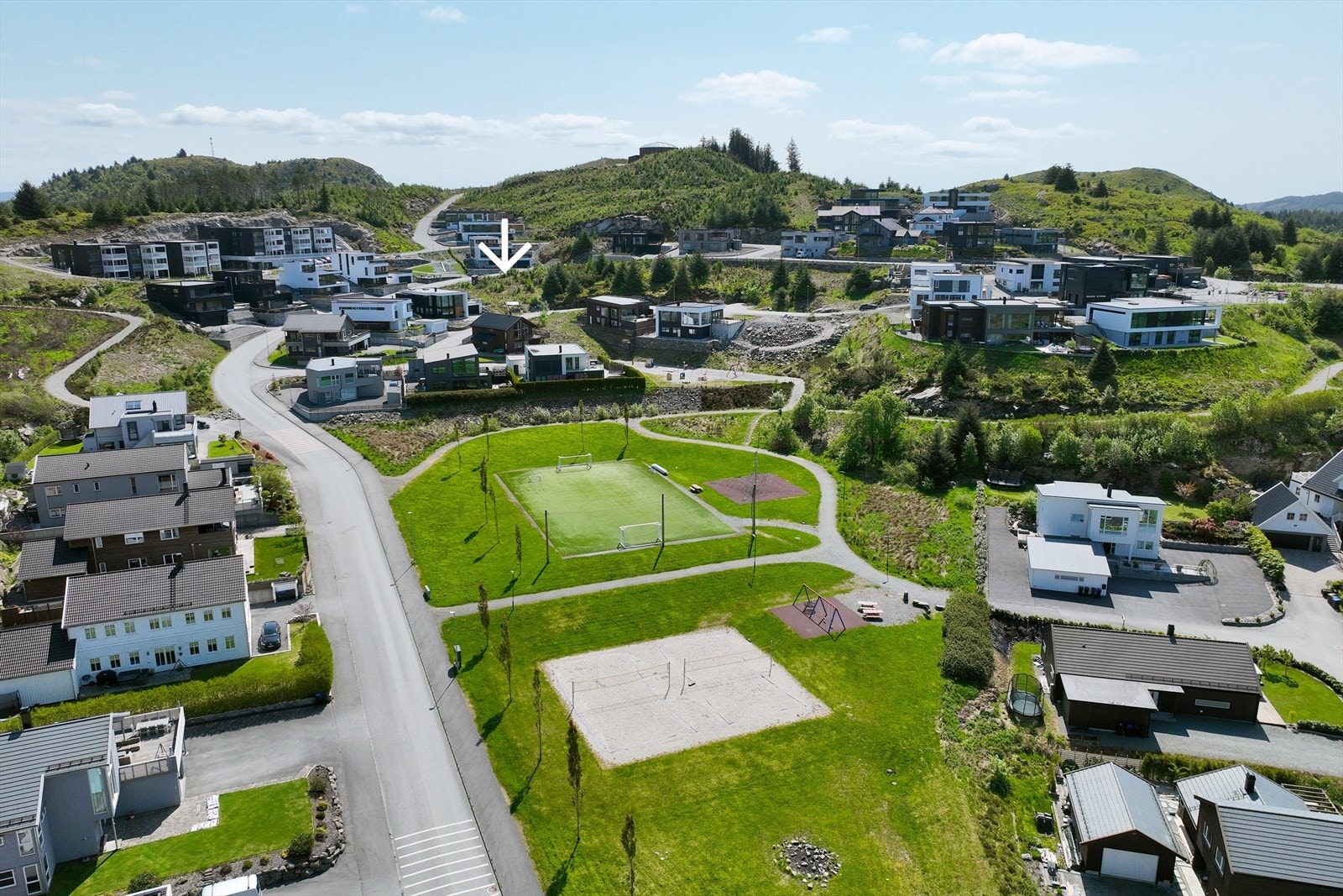 Stor tomt på 711 m2 Galleribilde