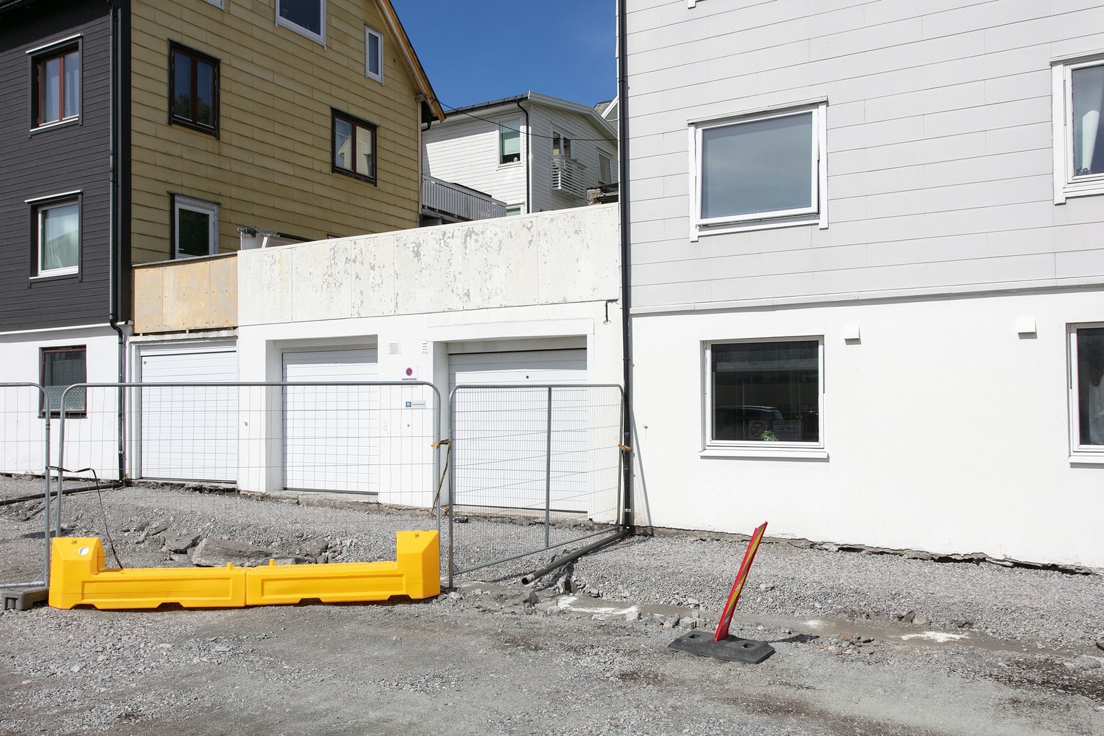 Praktisk leilighet med egen inngang og tilhørende garasje Galleribilde