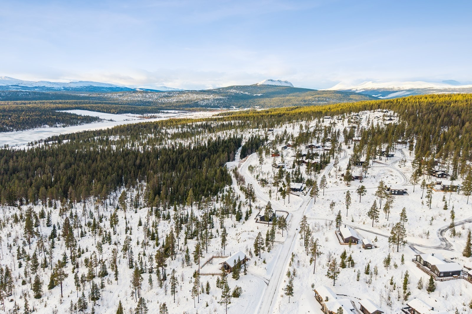 Herfra har du tilgang til et av Norges fremste skiområder med 230 km preparerte langrennsløyper. Galleribilde