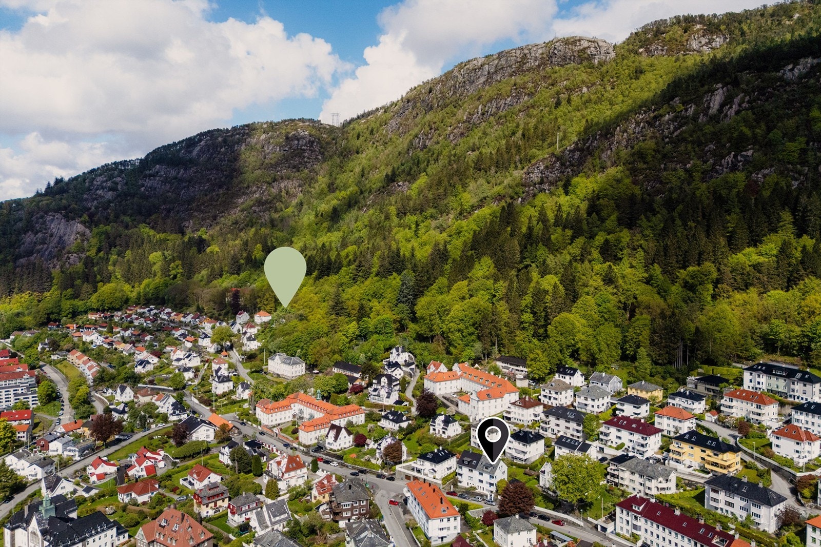Starten på Stoltzekleiven finner du ved Fjellveien 13 som ligger like i nærheten Galleribilde