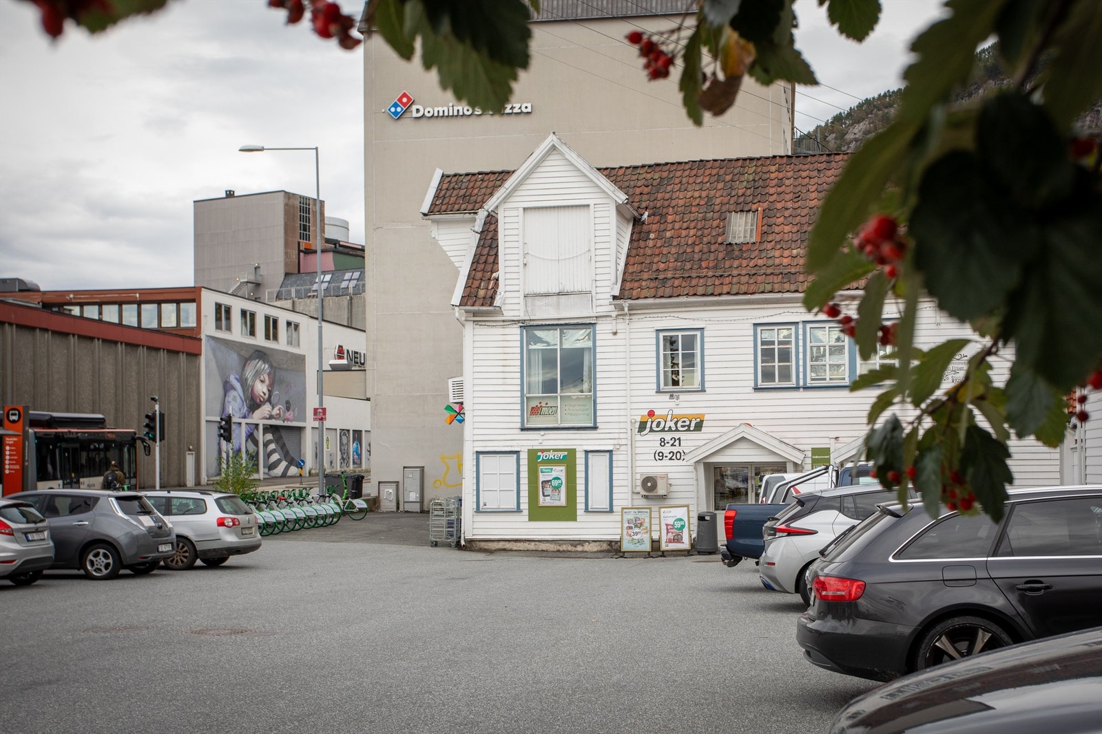 Søndagsåpne Joker ligger kun ....... Galleribilde