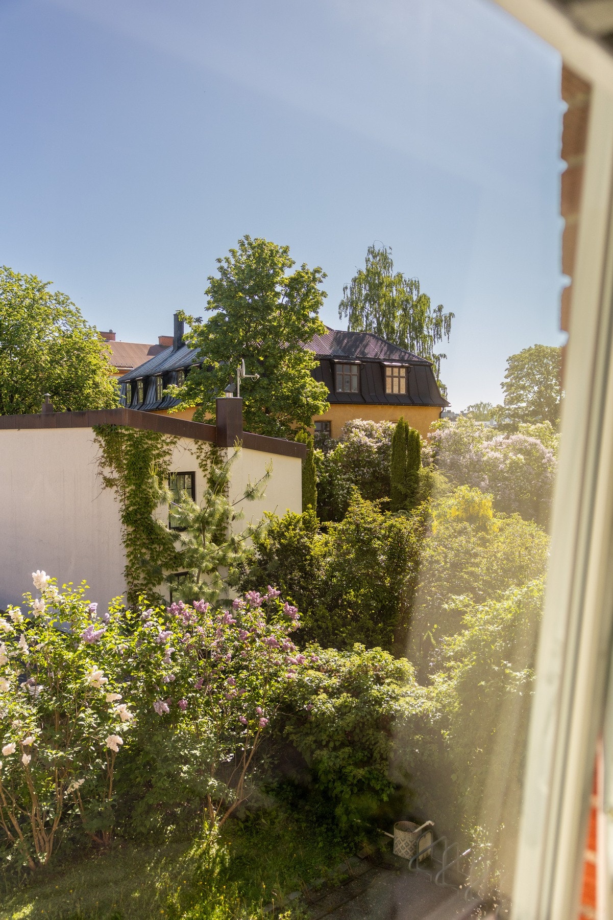 Sol på balkongen om morgenen frem til rundt 11 på sommeren. Galleribilde