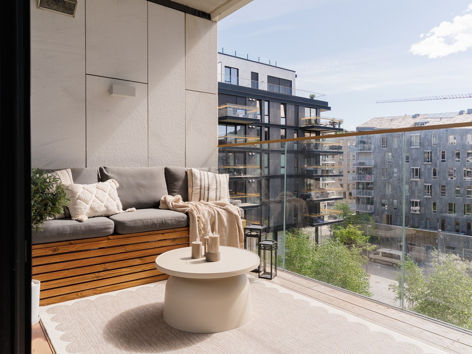 Leiligheten ligger i Bjørvika, et av Oslos mest ettertraktede og bynære boligområder. Galleribilde