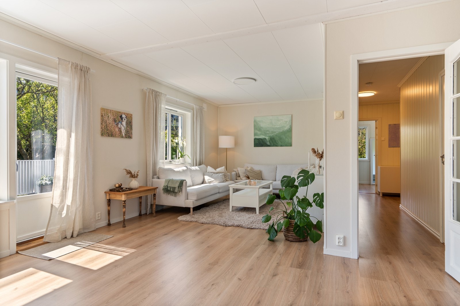 - Innerst i stuen er opprinnelig soverom - Galleribilde