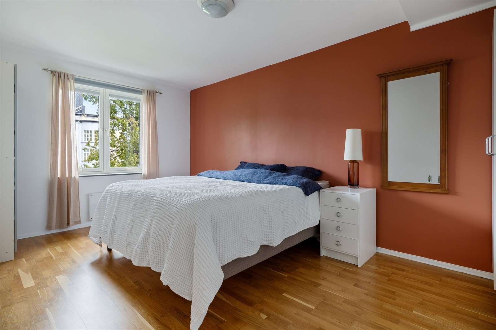 Soverommet er på romslige 15m²! Galleribilde