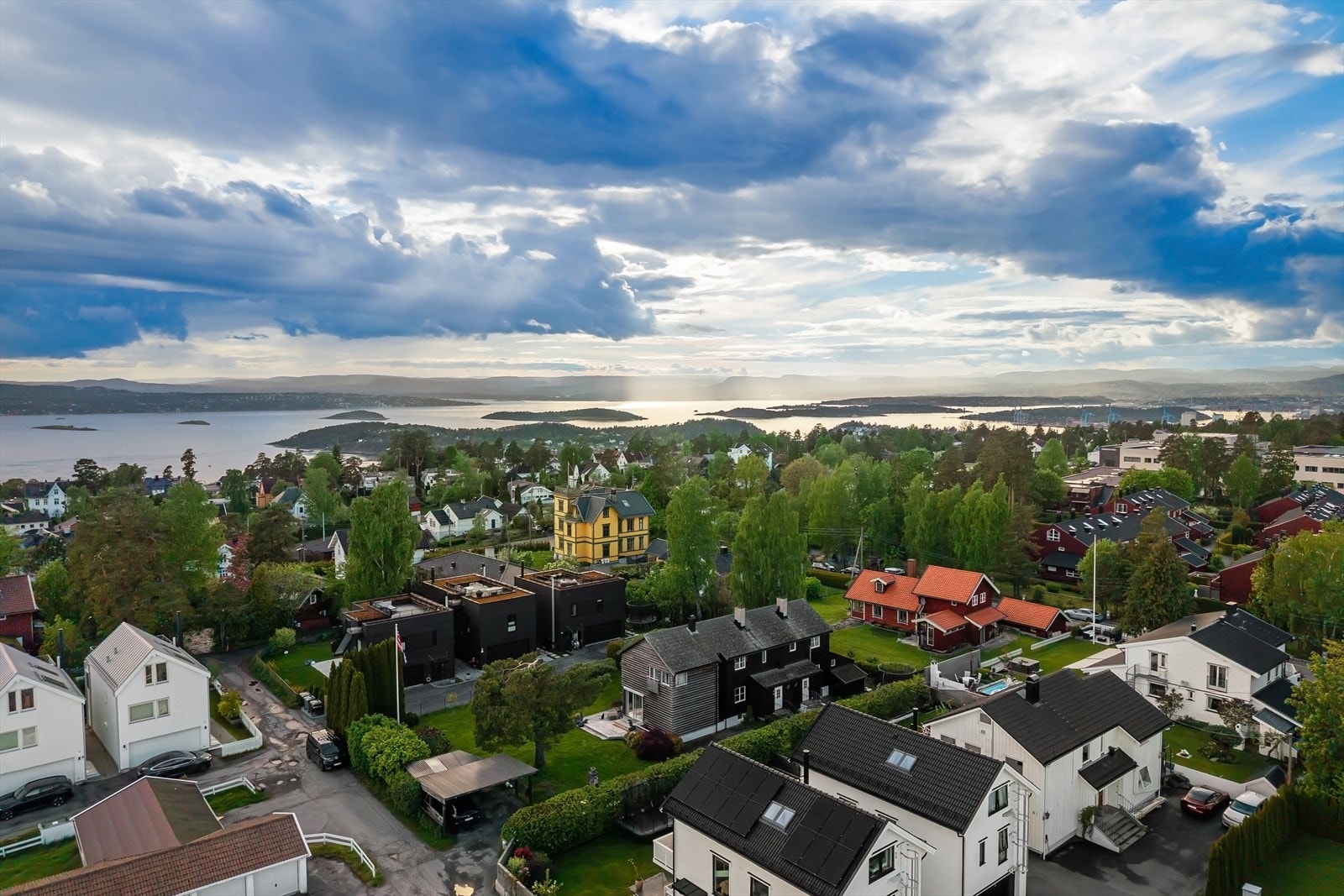 Rolige omgivelser med nærhet til både natur og byliv Galleribilde