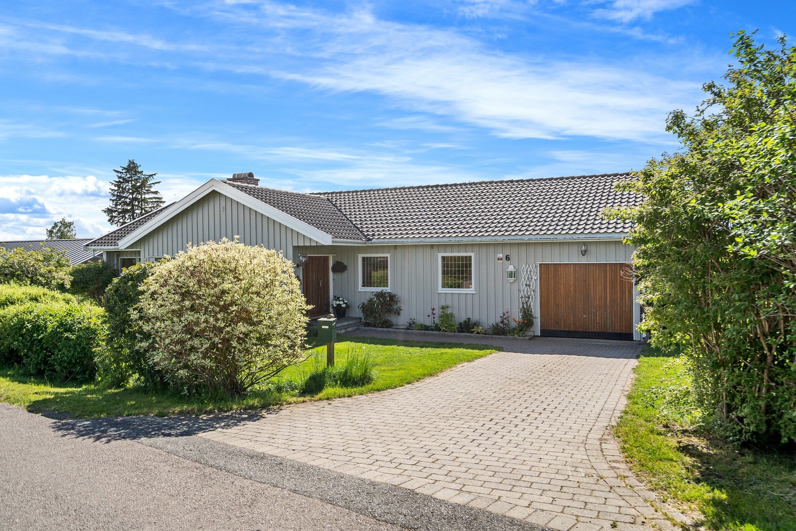 Steinlagt gårdsplass Galleribilde