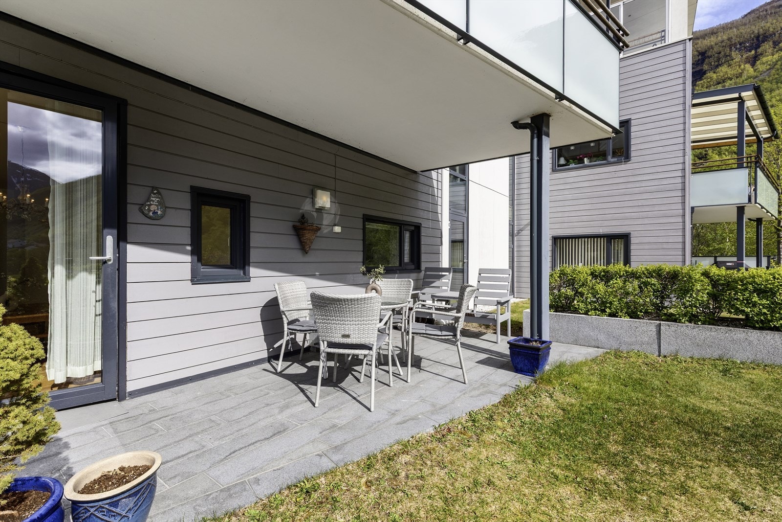 utgang til koseleg uteplass. Galleribilde