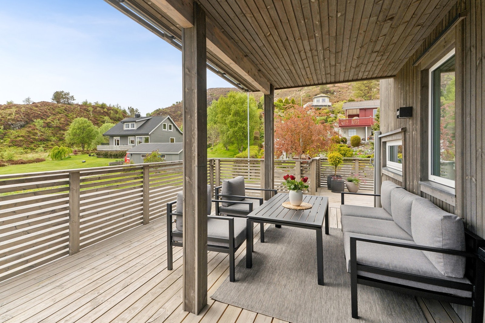 Terrasse på ca. 72 m² Galleribilde