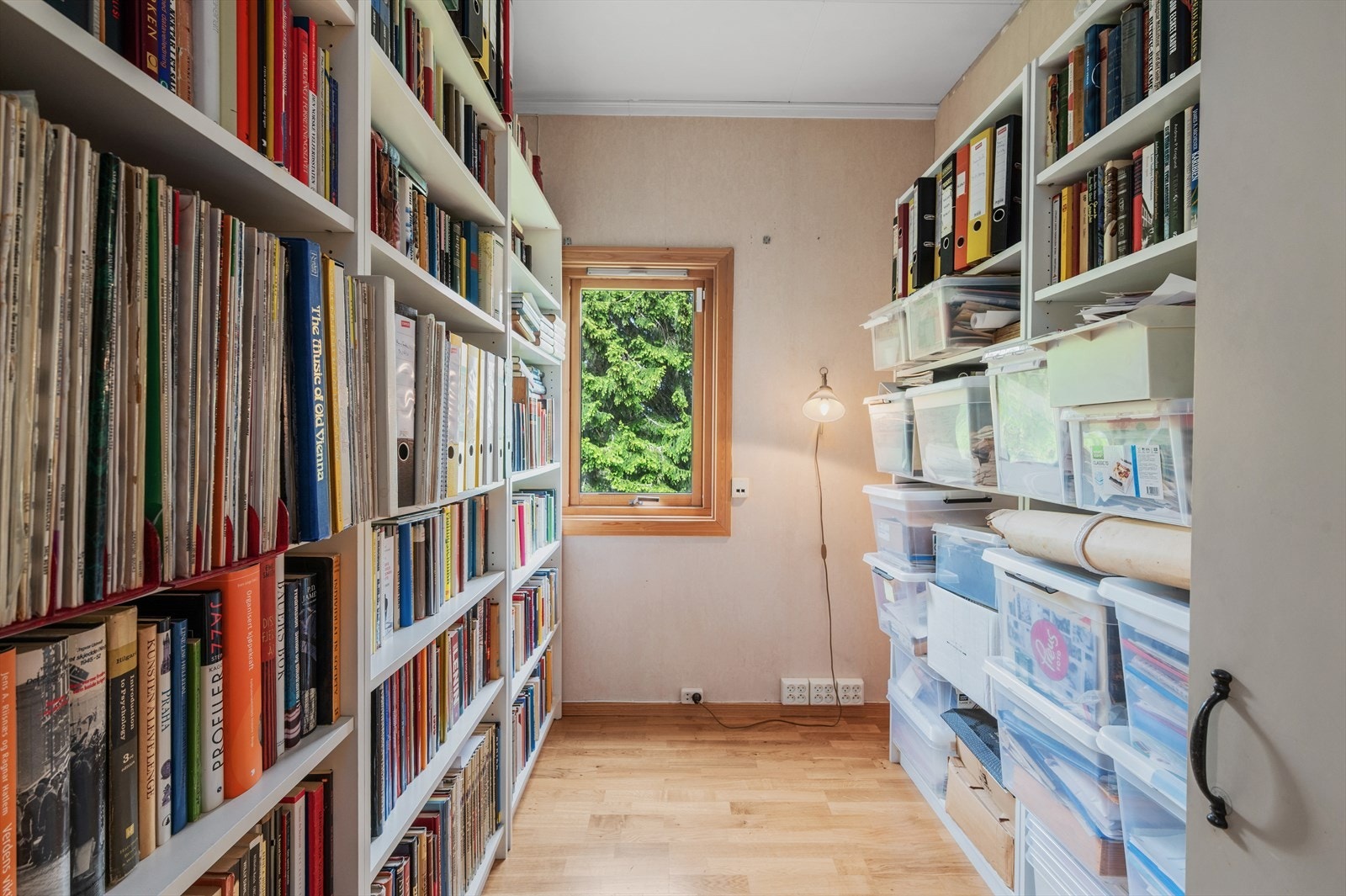 Eget kontor på 7 m². Galleribilde