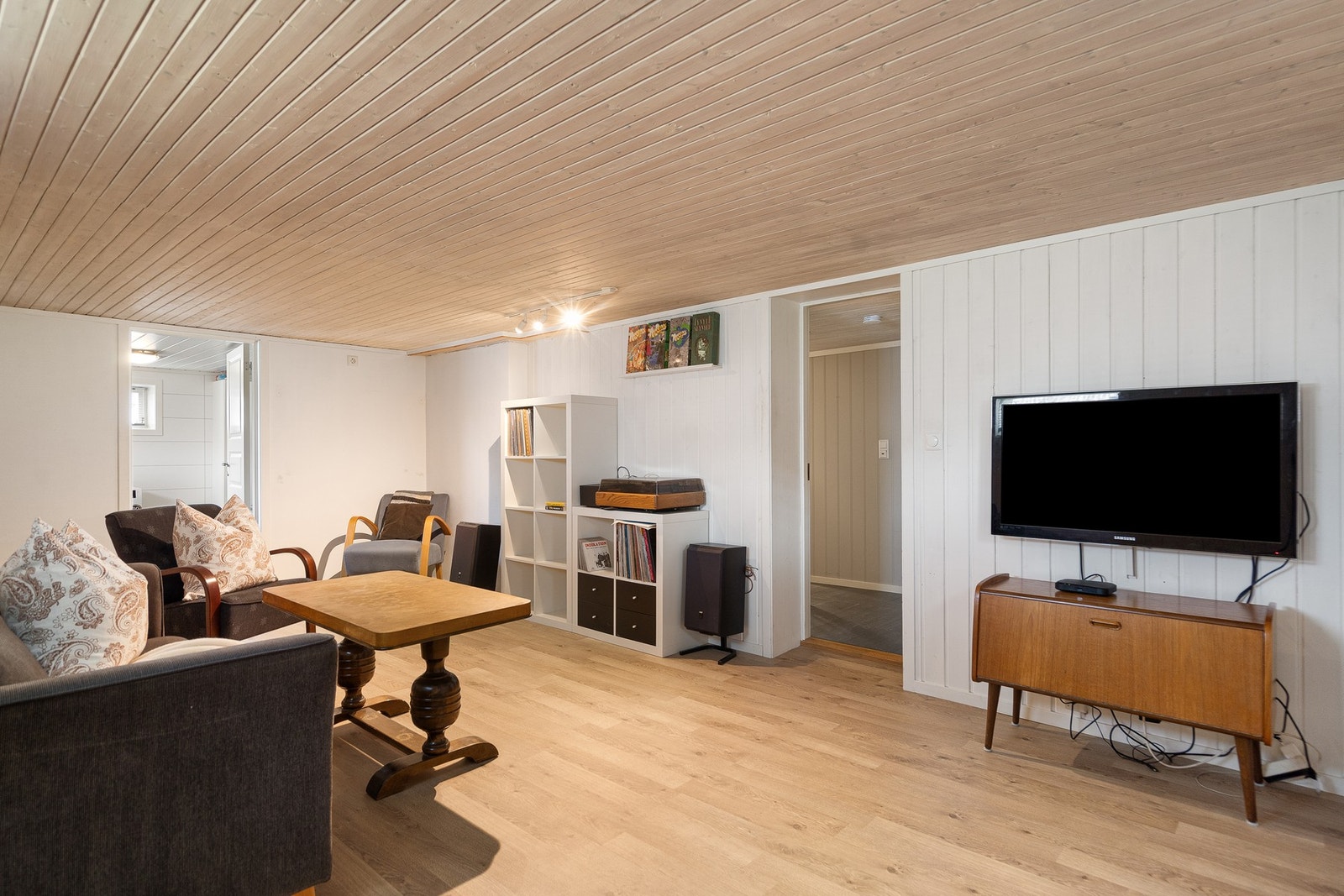 Innredet, disponibelt rom i kjelleren Galleribilde