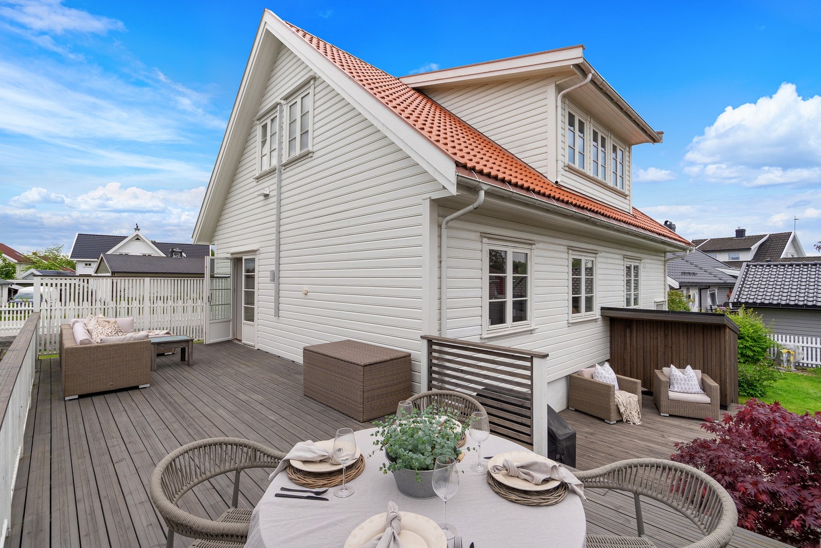 Her kan man nyte lange og herlige sommerdager og kvelder Galleribilde