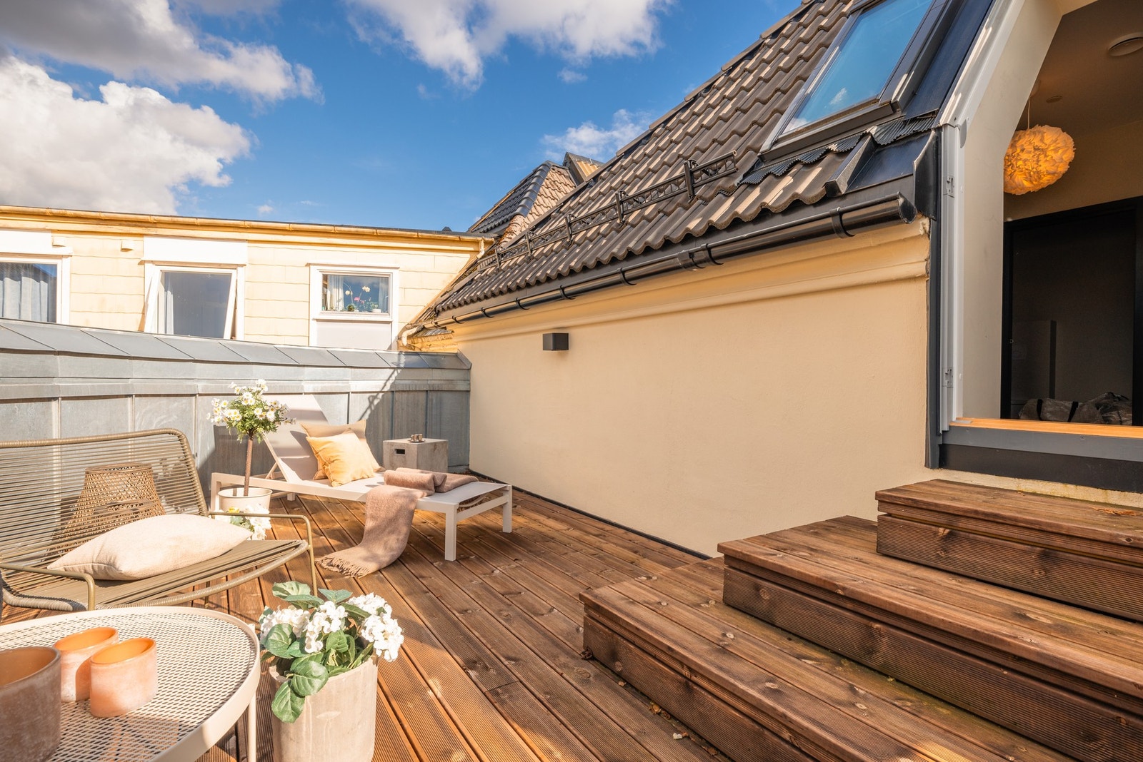 - Terrassen måler 16 kvm - Galleribilde